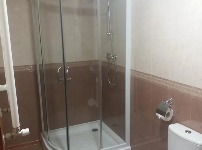 בית הארחה Grey House