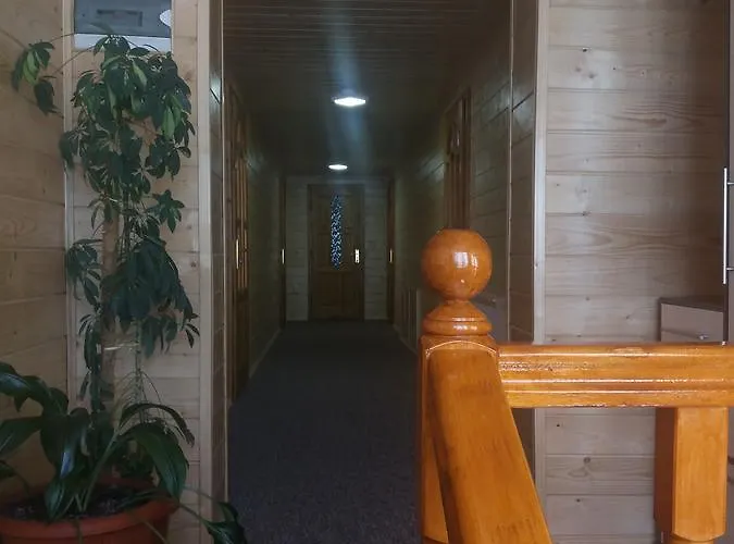 בית הארחה Grey House *